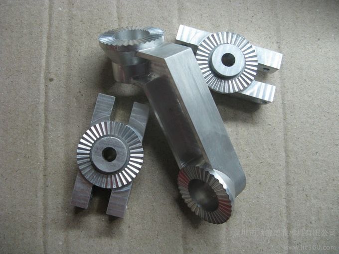 Ανθεκτικό ακριβές εργαλείο που επεξεργάζεται CNC μερών μετάλλων φύλλων στη μηχανή την κοπή λέιζερ